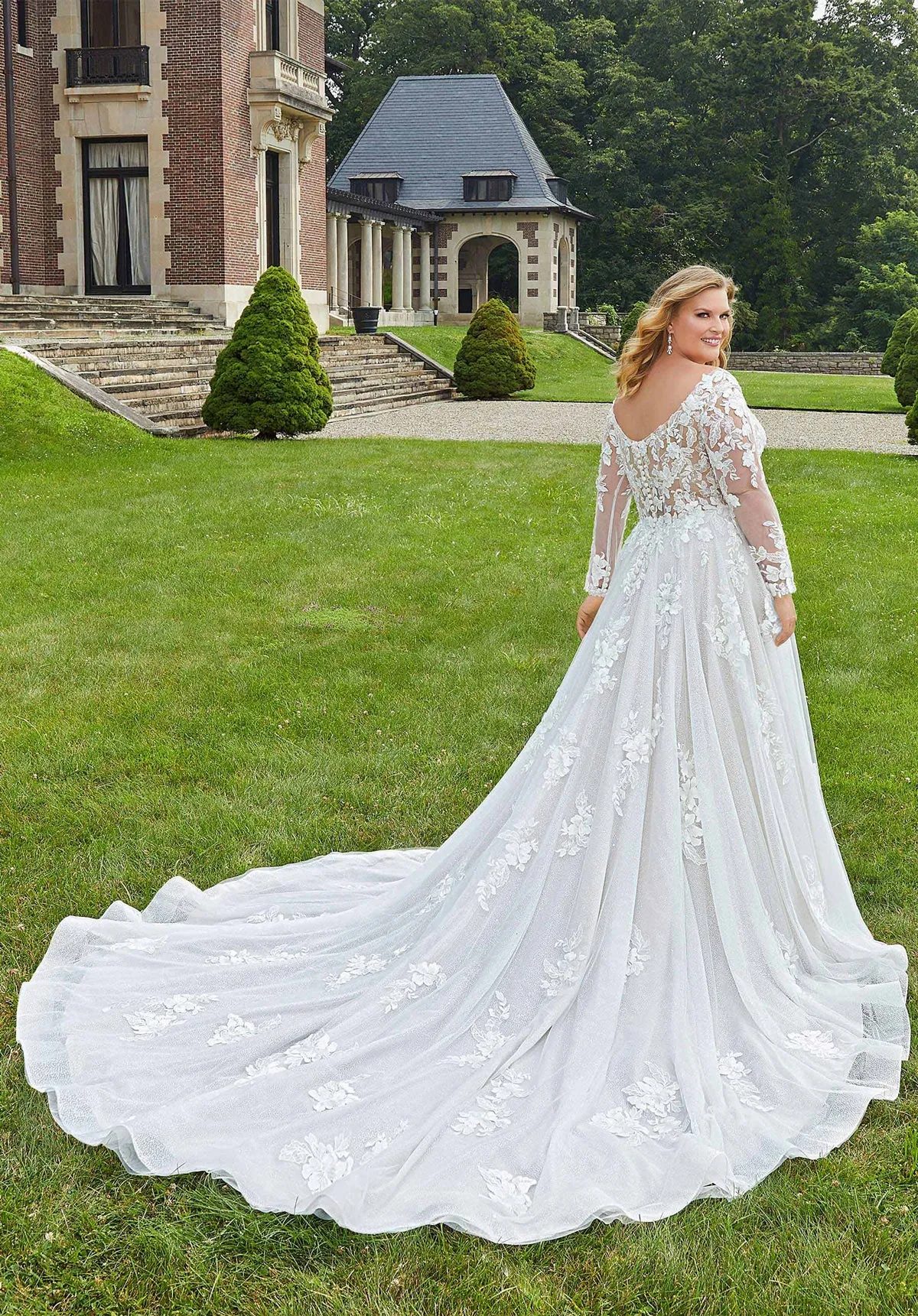 Julietta - 3354 - Emberly - Cheron's Bridal, Wedding Gown