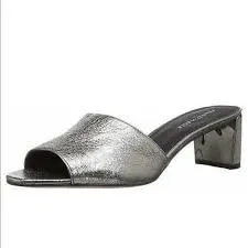 KENNETH COLE NY - NASH LEATHER SANDALS **FREE SHIPPING**