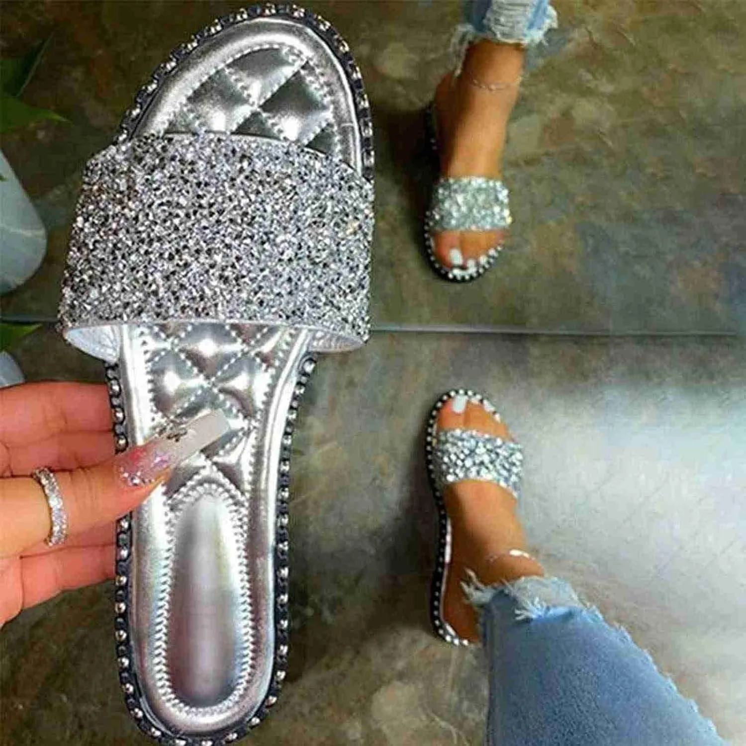 SACFOF Women Flat Sandals Summer Sequins Glitter Dressy Beach Slip on Sandals Casual Open Toe Outdoor Flat Slippers Sandals