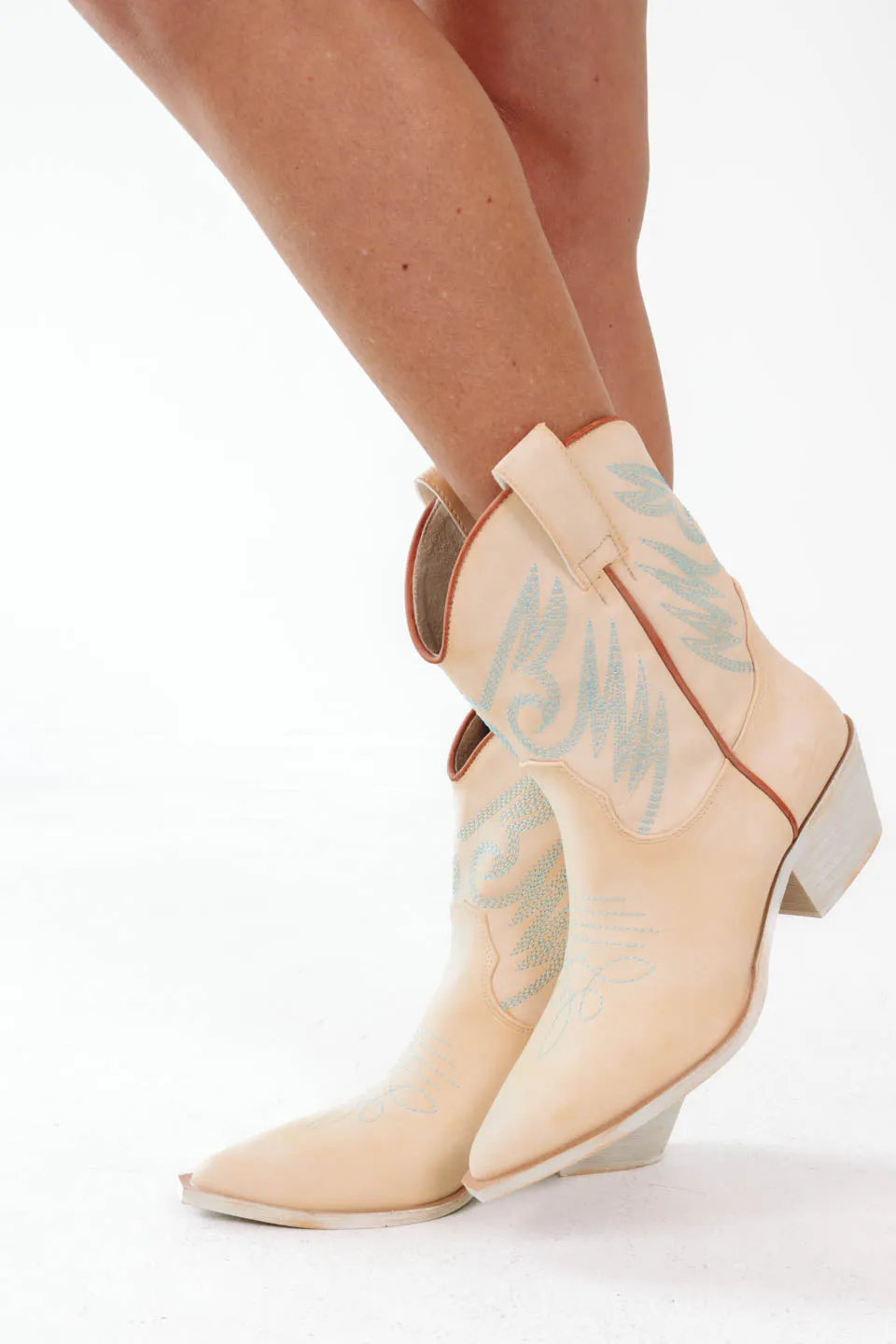 Zahara Boots - Cream